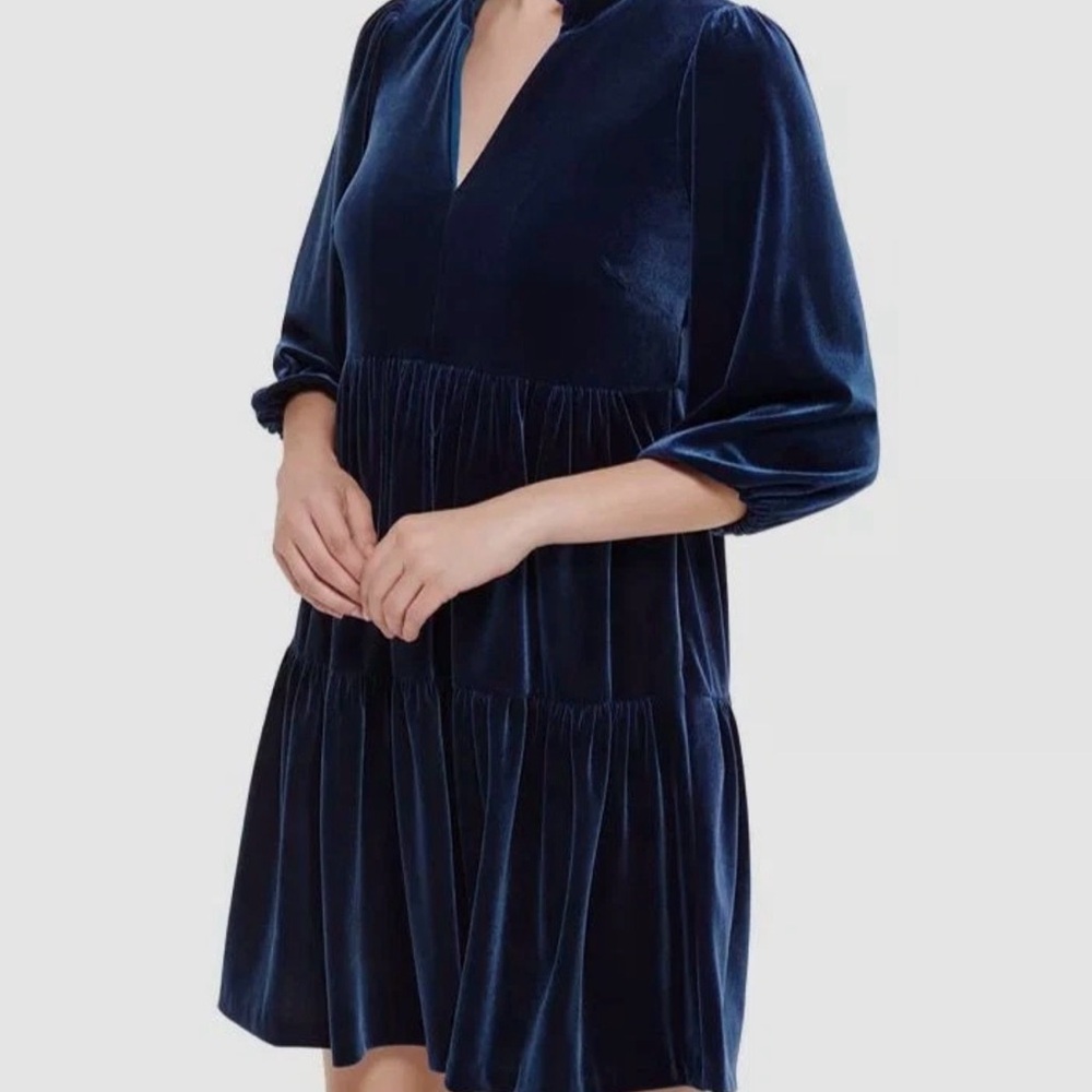 Vince Camino Elegant Navy Blue Velvet Dress
